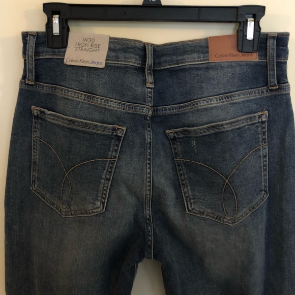 NWT Calvin Klein Button Fly Distressed High Rise - Picture 4 of 8